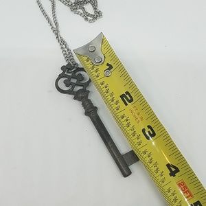 GASOLINE GLAMOUR Jewelry - 3.5 inch fancy antique necklace silver chain new GASOLINE GLAMOUR Jewelry - 3.5 inch fancy antique necklace silver chain new